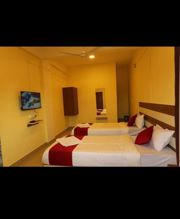Shrinidhi Residency Pune Hotel Екстериор снимка