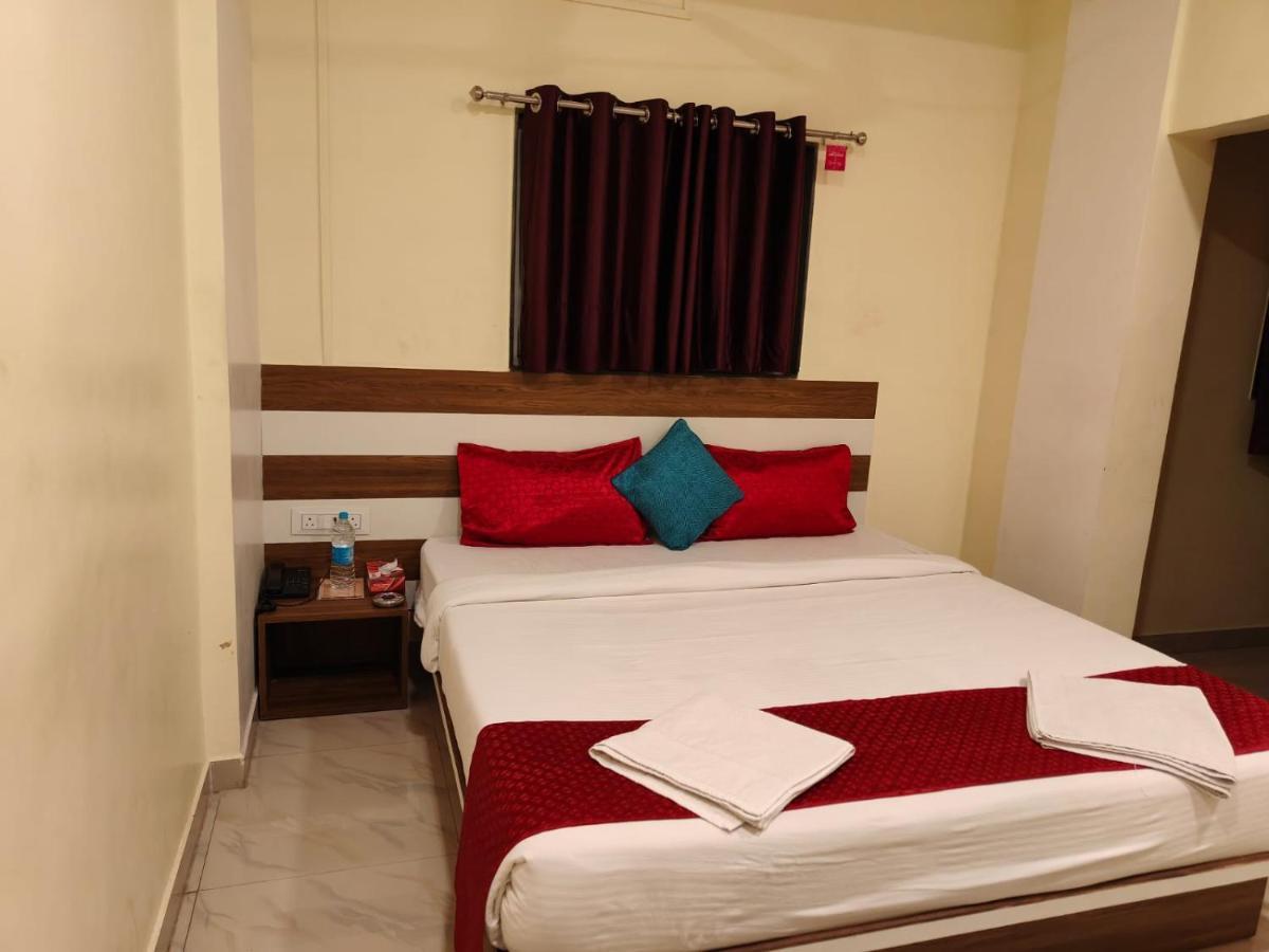 Shrinidhi Residency Pune Hotel Екстериор снимка